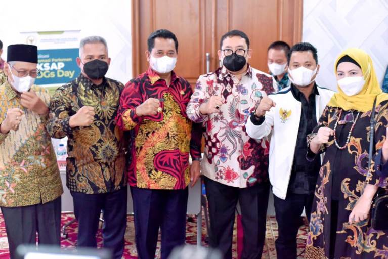 Askolani bersama Hafisz Tohir dan Fadli Zon serta Rombongan BKSAP