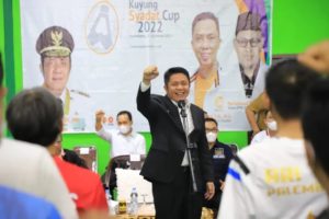 Gubernur Sumsel, Herman Deru, membuka turnamen Bulu Tangkis Kuyung Syadat Cup Tahun 2022