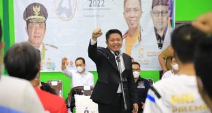 Gubernur Sumsel, Herman Deru, membuka turnamen Bulu Tangkis Kuyung Syadat Cup Tahun 2022