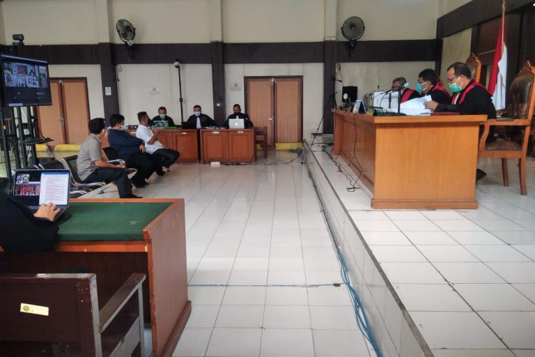Sidang kasus dugaan korupsi suap pengadaan barang dan jasa empat paket proyek di Dinas Pekerjaan Umum dan Penataan Ruang Kabupaten Muba