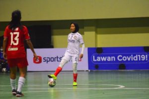 Pemain Putri Sumsel Menguasai Bola. (foto : @putri.sumateraselatan)