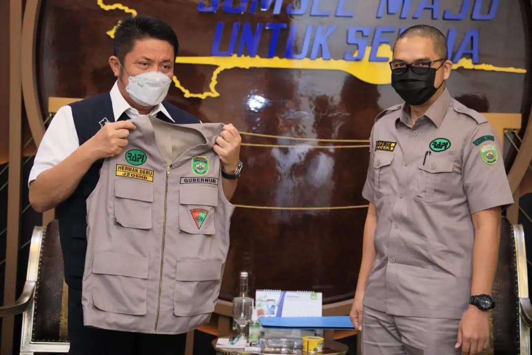 Gubernur Sumsel, Herman Deru, diminta menjadi Ketua Penasehat Radio Antar Penduduk Indonesia.