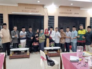 Ikatan Keluarga Minang (IKM) dan Angkatan Muda Minang (AMM) Kota Lubuklinggau menggelar Rapat Akbar di Ruangan Bukit Sulap Rumah Makan Singgalang