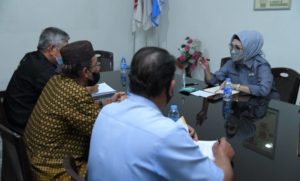 Hj. Anita Noeringhati Turun Langsung ke PT. Tunas Baru Lampung