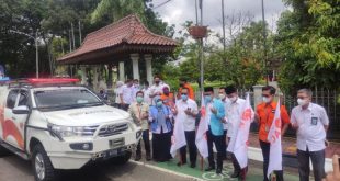Harnojoyo, Wali Kota Palembang, melepas keberangkatan Truk Kebaikan Rumah Zakat dari Kota Palembang pada hari Rabu tanggal 2 Maret 2022.