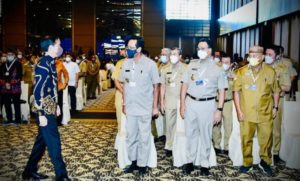 Gubernur Sumatera Selatan H Herman Deru  hadir langsung mendengarkan arahan Presiden RI Joko Widodo tentang aksi Afirmasi Bangga Buatan Indonesia bertempat di Grand Hyatt Nusa Dua Bali, Jumat (25/3) pagi(Foto:Humas Pemprov Sumsel)