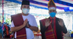 Plt. Bupati Kabupaten Muba, Beni Hernedi, menghadiri Pesta Bona Taon