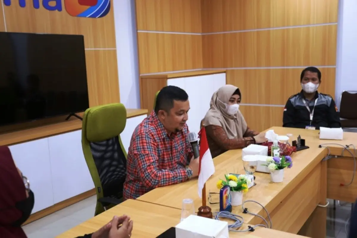 Wakil Rektor Universitas Bina Darma memimpin rapat pelepasan mahasisa program MBKM. (BEKISARMEDIA.ID/HAIRUDIN)
