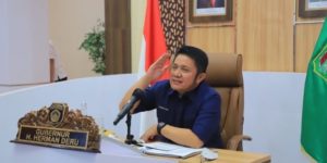 Gubernur Sumsel,Herman Deru saat virtual di Command Center Kantor Gubernur Sumsel,pada Hari Rabu 11 Mei 2022. (Foto: Humas Pemprov Sumsel)