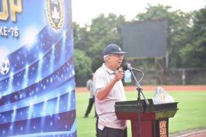 Wakil Gubernur Sumsel H Mawardi Yahya secara resmi membuka turnamen sepakbola Kapolda Cup, di venue atletik Jakabaring Sport City (JSC) Palembang, pada Hari Senin 27 Juni 2022.(Foto:Humas Pemprov Sumsel)