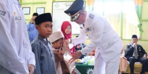 Wali Kota Pagar Alam melakukan Kunjungan Kerja ke Panti Asuhan Rahma & Darul Ikhlas Kota Pagar Alam, pada hari Rabu tanggal 17 Agustus 2022. (foto : Humas Pemkot Pagar Alam)