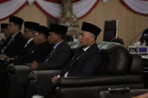 Pj. Bupati Muba dan Forkompimda Bersama Dengarkan Pidato Presiden. (foto : Humas Pemkab Muba)