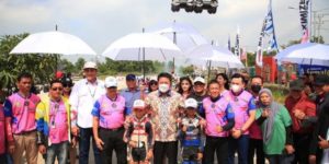 Herman Deru, secara resmi membuka Event Gubernur Sumex Gencar Trabaz Cup Race 2022 di Sirkuit Jakabaring Sport City