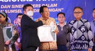 Gubernur Provinsi Sumatera Selatan, Herman Deru, bersama Wali Kota Prabumulih, Ridho Yahya. (foto : Humas Pemprov Sumsel)