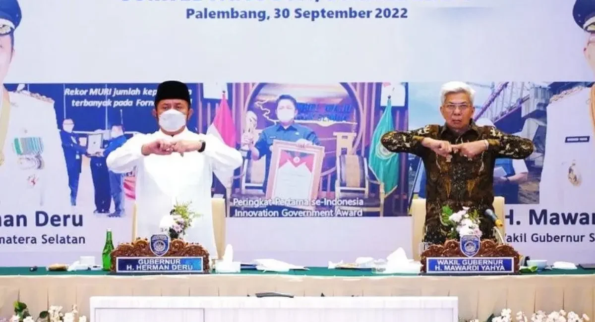 Herman Deru dan Mawardi Yahya, Gubernur dan Wakil Gubernur Provinsi Sumatera Selatan. (foto : Humas Pemprov Sumsel)