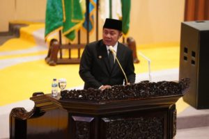 Gubernur Sumatera Selatan, Herman Deru, menyampaikan empat Raperda Usulan Eksekutif Tahun 2023. (Humas DPRD Sumsel)
