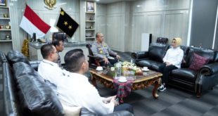 Ketua Dewan Perwakilan Rakyat Daerah (DPRD) Provinsi Sumatera Selatan (Sumsel), Hj. R.A. Anita Noeringhati, membuat Laporan Polisi (LP) ke Polda Sumsel guna menindaklanjuti kasus pencatutan namanya dalam penipuan online dengan modus rehab mushollah