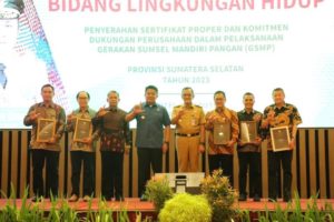 Gubernur Sumsel, Herman Deru, menghadiri Rapat Koordinasi Teknis (Rakotek) bidang Lingkungan Hidup (LH) tingkat provinsi tahun 2023 di Hotel Aryaduta Palembang, hari Senin tanggal 13 Maret 2023. (foto : Humas Pemprov Sumsel)