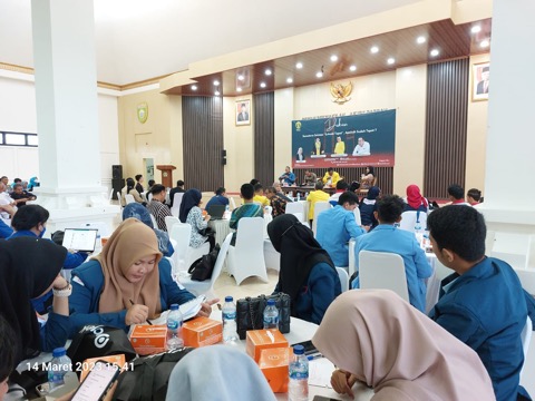 Suasana Diskusi Sumatera Selatan Subsidi Tepat Apakah Sudah Tepat di Lantai III DPRD Sumsel tanggal 14 Maret 2023.