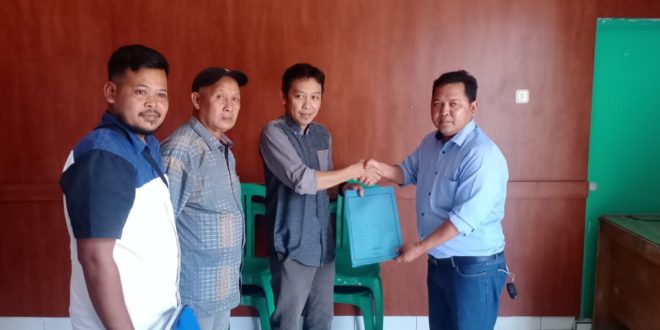perwakilan Forum Kades Kecamatan Kikim Timur dengan didampingi pihak Panitia Pemilihan Kecamatan (PPK) Kikim Timur mendatangi KPUD Lahat, hari Sabtu tanggal 1 April 2023.