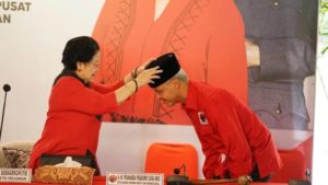Ganjar Pranowo resmi diusung sebagai Bakal Calon Presiden Republik Indonesia oleh Partai Demokrasi Indonesia Perjuangan, Istana Batutulis, Bogor, Jawa Barat, hari Jumat tanggal 21 April 2023. (foto : musinews.id)