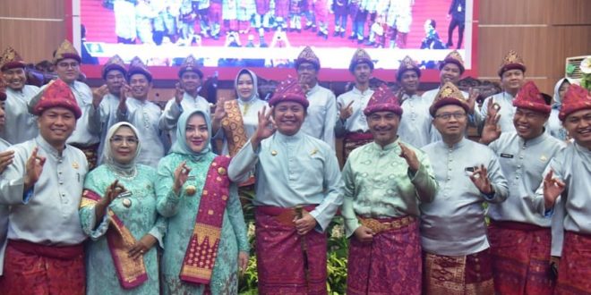 Gubernur Provinsi Sumatera Selatan (Sumsel), Herman Deru, menghadiri Rapat Paripurna Istimewa Dewan Perwakilan Rakyat Daerah (DPRD) Kabupaten Musi Rawas dalam rangka memperingati Hari Ulang Tahun (HUT) ke 80 di Gedung DPRD Musi Rawas, hari Rabu tanggal 3 Mei 2023.
