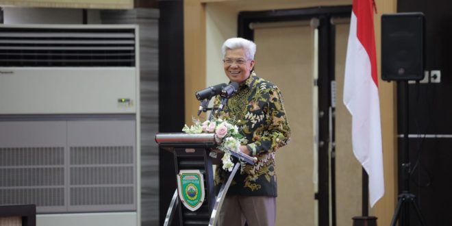 Wakil Gubernur Provinsi Sumatera Selatan, Mawardi Yahya, saat memberikan sambutan pada pengukuhan pengurus FORWIDA Sumsel periode 2023-2027 yang dipusatkan di Audotorium Bina Praja Pemprov Sumsel, hari Jumat tanggal 5 Mei 2023.