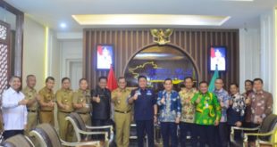 Wali Kota Lubuk Linggau, SN Prana Putra Sohe, saat melakukan audiensi dengan Gubernur Sumsel hari Senin tanggal 08 Mei 2023,