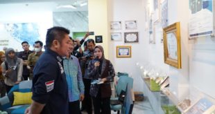 Gubernur Provinsi Sumatera Selatan, Herman Deru, melakukan kunjungan ke Kantor BPS Provinsi Sumsel, hari Selasa tanggal 18 April 2023. (foto : Humas Pemprov Sumsel)