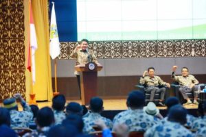 Gubernur Provinsi Sumatera Selatan (Sumsel), Herman Deru, kembali menerima penghargaan tingkat nasional, yang terbaru berupa penghargaan Abdhi Bhakti Tani Nelayan Maha Utama dari Kontak Tani Nelayan (KTNA) Nasional di Auditorium Universitas Negeri Padang Provinsi Sumatera Barat, hari Jum'at tanggal 9 Juni 2023.