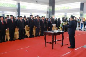 Pj. Bupati Kabupaten Musi Banyuasin, H. Apriyadi Mahmud, melantik dan melakukan rotasi terhadap 172 pejabat di Lingkungan Pemerintah Kabupaten Musi Banyuasin pada hari Selasa tanggal 13 Juni 2023 di Pendopoan Griya Bumi Serasan Sekate, Sekayu.