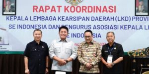 Gubernur Provinsi Sumatera Selatan, Herman Deru menghadiri Rapat Koordinasi Kepala Lembaga Kearsipan se Indonesia di Ballroom Emilia Hotel Palembang, hari Kamis tanggal 13 April 2023. (foto : Humas Provinsi Sumsel)