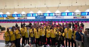 Ketua PBI Sumsel, Hj. Anita Noeringhati, bersama Wakil Gubernur Sumsel dan peserta Babak Kualifikasi PON XXI 2024 Aceh dan Sumatera Utara di Jakabaring Sport City Bowling Center, Palembang, hari Sabtu tanggal 22 Juli 2023. (foto : bekisarmedia.id/aprizal)
