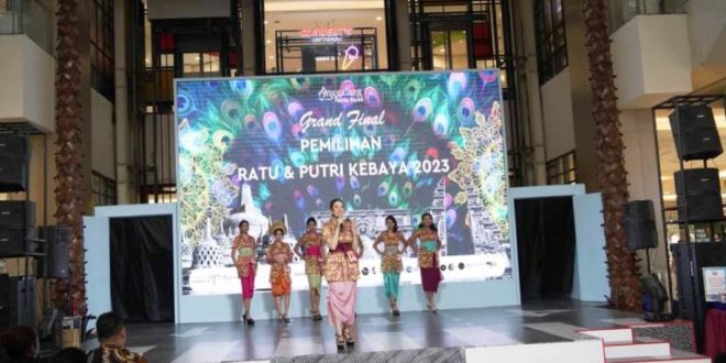 Soraya Angelina, Gadis Keturunan Kabupaten Musi Banyuasin, mengikuti Lomba Ratu Kebaya yang digelar oleh Komunitas Anggalang dalam rangka Peringatan Hari Anak Nasional di Tangerang City Mall, Kota Tangerang, pada hari Minggu tanggal 23 Juli 2023. (foto : Humas Pemkab Muba)