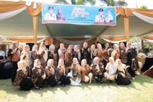Tim dari Kabupaten Musi Banyuasin yang mengikuti Festival Anjungan dalam rangkaian Pekan Adat Provinsi Sumatera Selatan yang digelar di Dekranasda Jakabaring, Palembang, pada tanggal 3-5 Agustus 2023. (foto : bekisarmedia.id/aprizal)