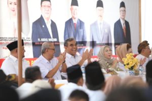 Sekretaris Jenderal (Sekjen) Partai Gerakan Indonesia Raya (Gerindra), Ahmad Muzani, menghadiri konsolidasi ribuan kader se Kabupaten Cilacap dan Banyumas, Provinsi Jawa Tengah, pada hari Rabu tanggal 30 Agustus 2023. (foto : SMSI)
