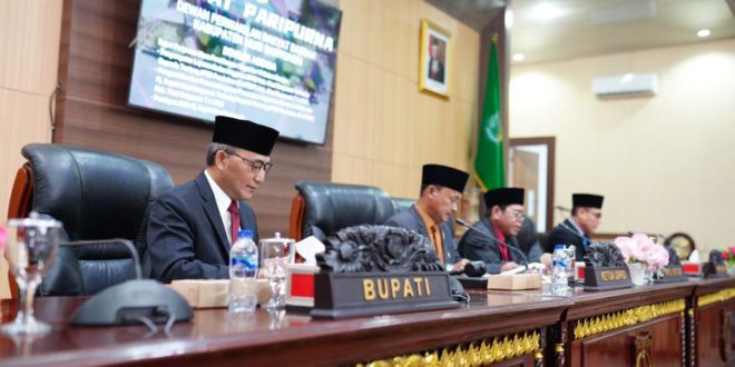 Rapat Paripurna Masa Persidangan I Rapat ke 20 Tahun 2023, dalam angka Penyampaian Hasil Pelaksanaan Reses III DPRD Kabupaten Musi Banyuasin Tahun 2023, di Ruang Rapat Paripurna DPRD Kabupaten Musi Banyuasin, pada hari Senin tanggal 11 September 2023.