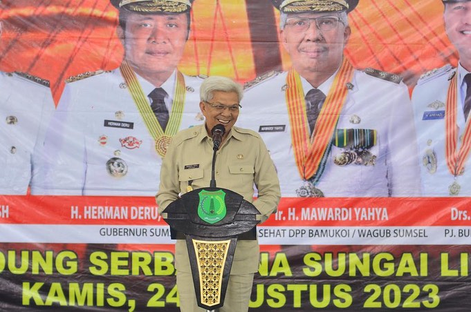 Wakil Gubernur Provinsi Sumatera Selatan, Mawardi Yahya, menghadiri Pelantikan Pengurus Badan Musyawarah Keluarga Ogan Ilir (BAMUKOI) Kabupaten Musi Banyuasin, hari Kamis tanggal 24 Agustus 2023.