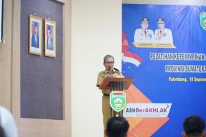 Sekretaris Daerah (Sekda) Sumsel, Supriono, membuka Pelatihan Kepemimpinan Administrator (PKA) Angkatan III Provinsi Sumsel tahun 2023 di Aula BPSDMD Provinsi Sumsel, pada hari Senin tanggal 18 September 2023.