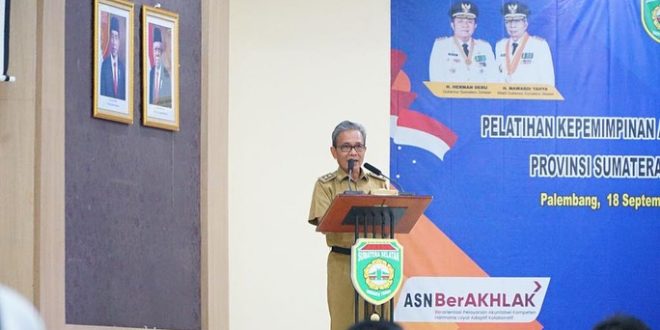 Sekretaris Daerah (Sekda) Sumsel, Supriono, membuka Pelatihan Kepemimpinan Administrator (PKA) Angkatan III Provinsi Sumsel tahun 2023 di Aula BPSDMD Provinsi Sumsel, pada hari Senin tanggal 18 September 2023.