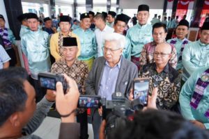 Wakil Gubernur Provinsi Sumatera Selatan, Mawardi Yahya, setelah menghadiri dan melantik pengurus Dewan Pengurus Daerah (DPD) Badan Musyawarah Keluarga Ogan Ilir (BAMUKOI) Kabupaten Muba di Pendopoan Griya Bumi Serasan Sekate,  pada hari Sabtu tanggal 23 September 2023.