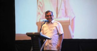 Sekretaris Jenderal (Sekjen) Partai Gerakan Indonesia Raya (Gerindra), Ahmad Muzani, menghadiri konsolidasi akbar kader Gerindra Banyuwangi, Situbondo, dan Bondowoso, pada hari Kamis malam  tanggal 5 Oktober 2023 di Banyuwangi, Jawa Timur.