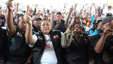 Ketua Umum Partai Kebangkitan Nusantara (PKN), Anas Urbaningrum, saat menghadiri acara Temu Kangen dengan Simpatisan, Kader, dan Masyarakat Kabupaten Musi Banyuasin. (foto : tvonenews.com)