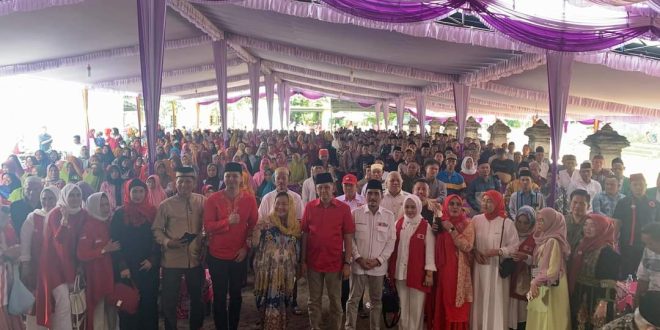 H. M. Albahori, saat menghadiri pertemuan dengan masyarakat Desa Suka Jaya, Kecamatan Plakat Tinggi, Kabupaten Musi Banyuasin (Muba), pada hari Selasa tanggal 16 Januari 2024.