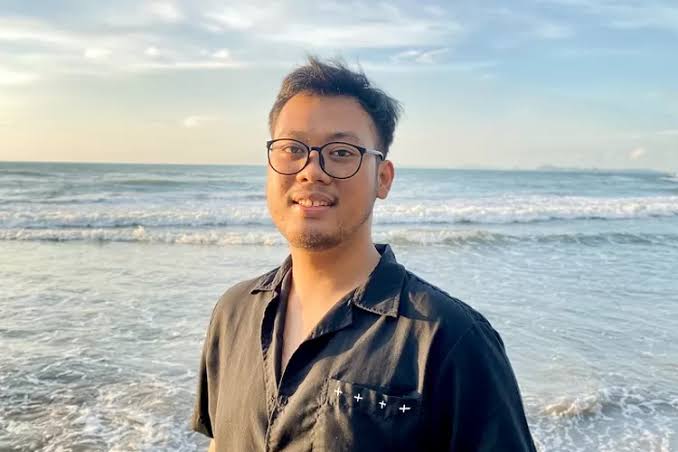 Noval Hariyanto, pemuda asal Desa Tegal Rejo di Kabupaten Muara Enim, penerima program beasiswa Bidiksibà dari PT. Bukit Asam Tbk. (foto : PT. Bukit Asam)