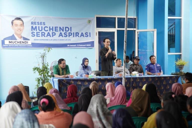 Wakil Ketua Dewan Perwakilan Rakyat Daerah Provinsi Sumatera Selatan, Muchendi Mahzareki, melakukan Reses Tahap I Tahun 2024 di Desa Celikah, Kecamatan Kayuagung, Kabupaten Ogan Komering Ilir.