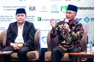 Agus Fatoni dan H. Apriyadi Mahmud saat Rapat Koordinasi (Rakor) Ketenagakerjaan Tahun 2024 Kabupaten Musi Banyuasin dengan tema Melalui Rapat Koordinasi Ketenagakerjaan Kita Tingkatkan Sinergitas Pemerintah Daerah dan Swasta untuk Kemajuan Kabupaten Musi Banyuasin, di Hotel Excelton, Palembang, hari Senin tanggal 25 Maret 2024. (bekisarmedia.id/raam)