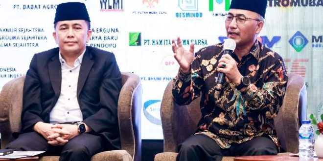 Agus Fatoni dan H. Apriyadi Mahmud saat Rapat Koordinasi (Rakor) Ketenagakerjaan Tahun 2024 Kabupaten Musi Banyuasin dengan tema Melalui Rapat Koordinasi Ketenagakerjaan Kita Tingkatkan Sinergitas Pemerintah Daerah dan Swasta untuk Kemajuan Kabupaten Musi Banyuasin, di Hotel Excelton, Palembang, hari Senin tanggal 25 Maret 2024. (bekisarmedia.id/raam)
