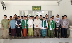 K.H. Zulfa Mustofa saat silaturahmi dengan PCNU kota Palembang di Pesantren Aulia Cendekia Talang Jambe, Palembang, hari Jumat tanggal 29 Maret 2024. (bekisarmedia.id/raam syahfutro)