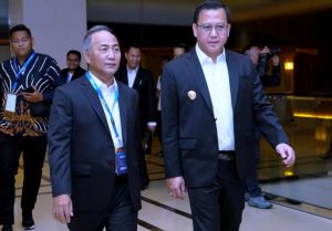 Pj. Bupati Kabupaten Musi Banyuasin (Muba), H. Apriyadi Mahmud, mengikuti rangkaian Rapat Umum Pemegang Saham (RUPS) Bank Sumsel Babel Tahun Buku 2023 di Ballroom Fairmont Hotel, Jakarta, hari Rabu tanggal 6 Maret 2024. (foto : Dinkominfo Muba)